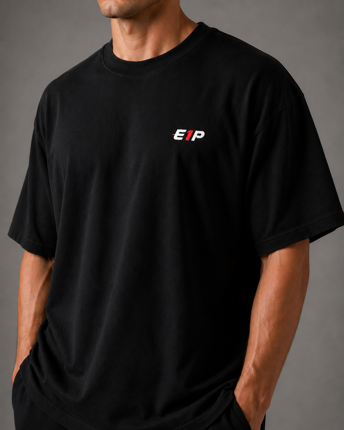 E1P Classic Tee Black - Lifestyle